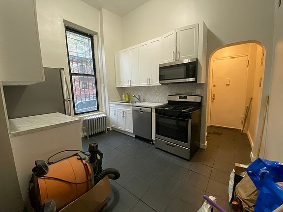 5th image of 720 Degraw St APT 1A