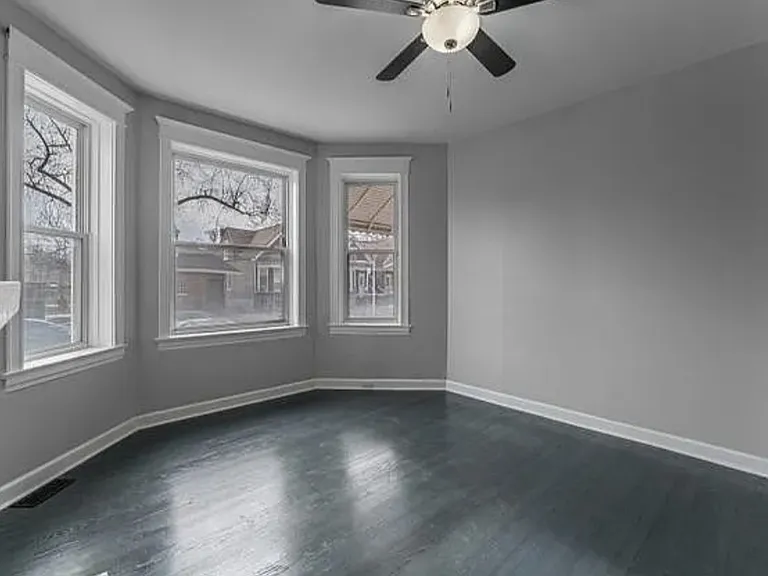 3408 W Carroll Ave #2W — Photo 8