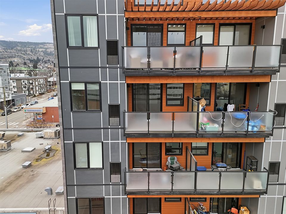 1st image of 444 Saint Paul St #524
