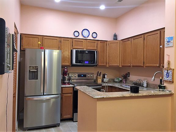 Bright, updated kitchen