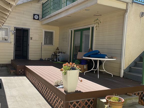 4th image of 4051 E 5th St #1