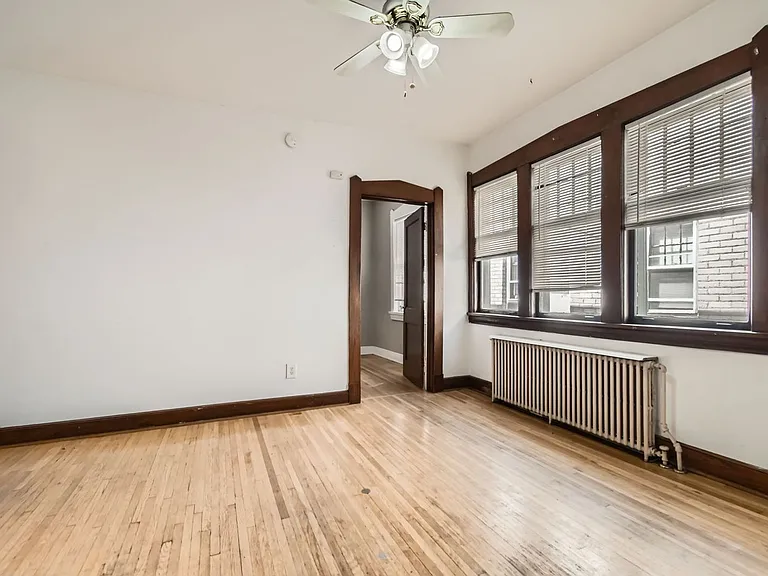 707 Grand Ave — Photo 6
