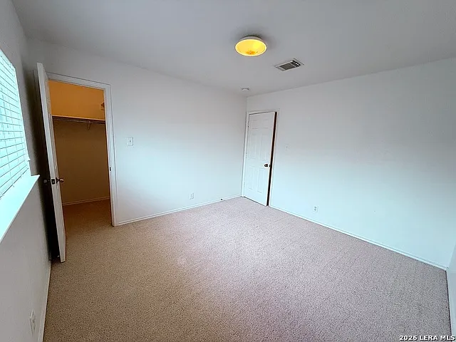 2051 Club Xing — Photo 21