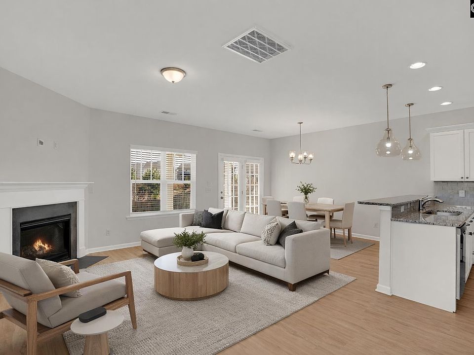 1st image of 748 N Pinewalk Way