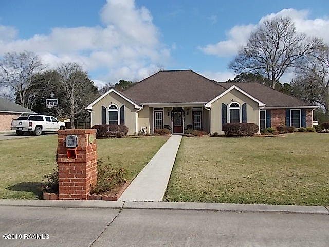 1st image of 424 Oak Manor Dr