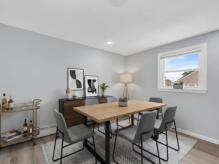 62 Hollis St #62 — Photo 4