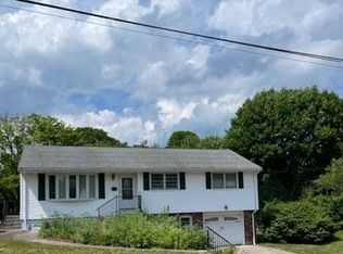 1 River St, Pawcatuck, CT 06379