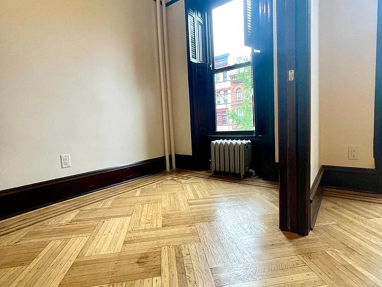 1183 Dean St #5 — Photo 7