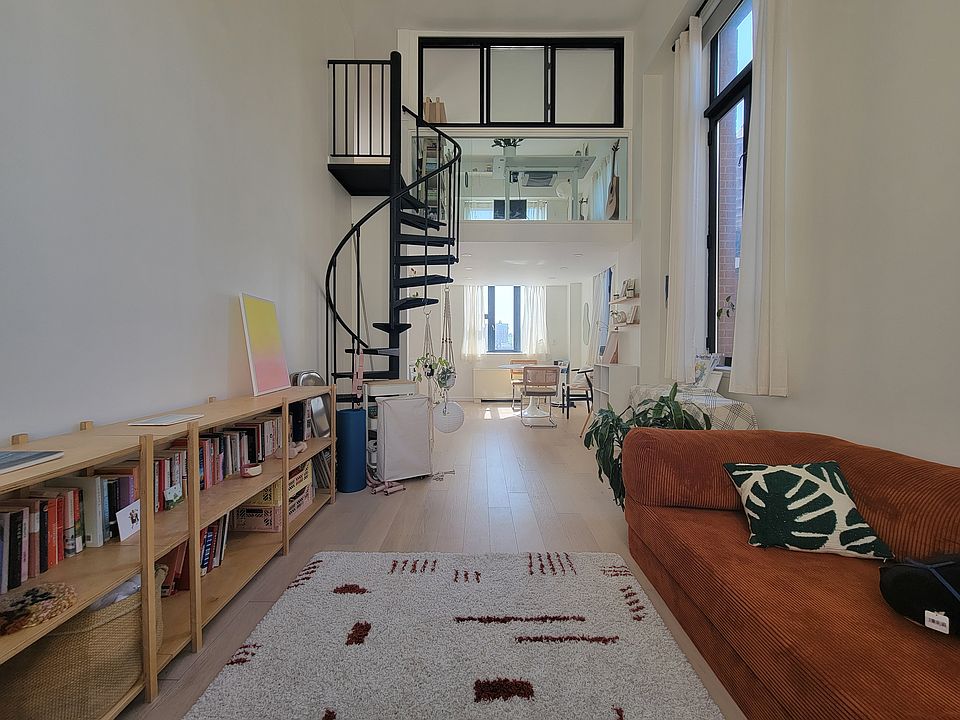 1st image of 176 W 86th St APT 7A