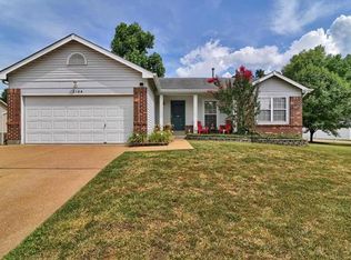 2104 Sante Fe Cir, Arnold, MO 63010