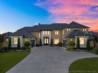 5901 W Vicksburg St, Broken Arrow, OK 74011