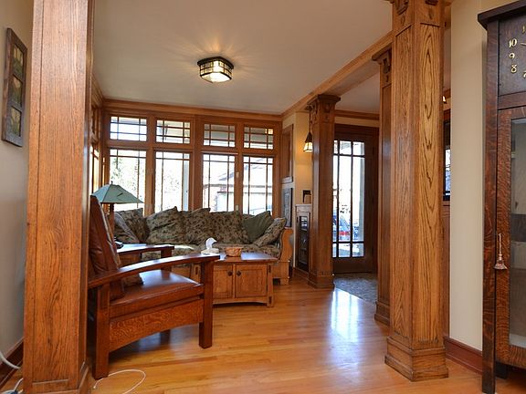2nd image of 716 Hutchins Ave