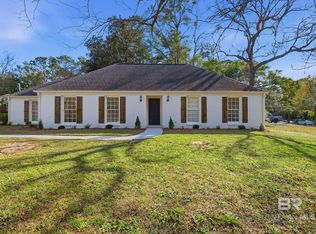 814 Nassau Dr, Mobile, AL 36608