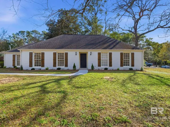 814 Nassau Dr, Mobile, AL 36608