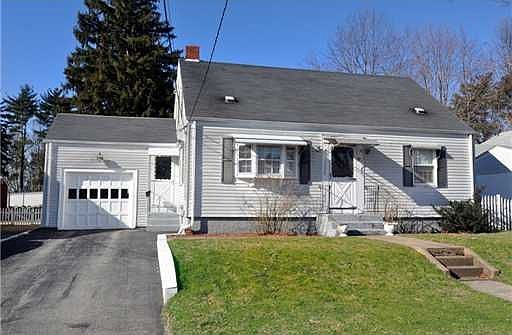 1st image of 39 Belcourt Ave