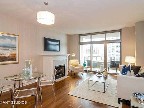4th image of 530 N Lake Shore Dr APT 1602