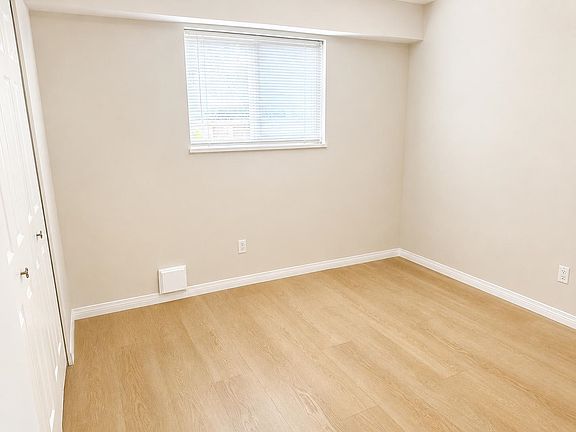 5th image of 7000 Gray Ave