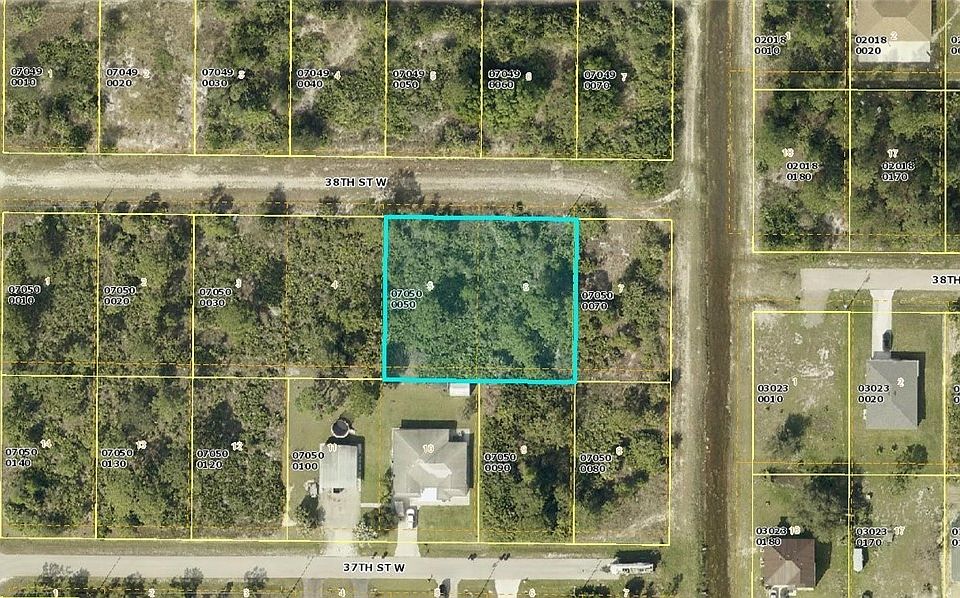 1st image of 3105 38th St W