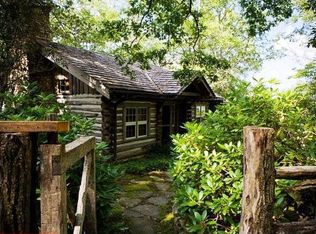 858 Webbmont Rd, Highlands, NC 28741