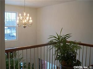4th image of 112 Victory Ln