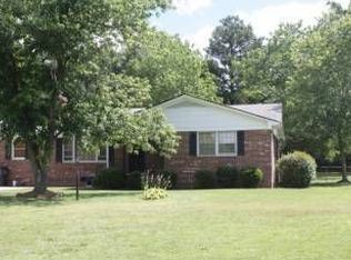 111 Club St, Sussex, VA 23888