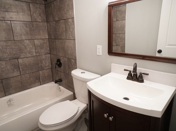 1521 E 25th St APT 2