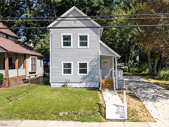2nd image of 103 W Miller Ave