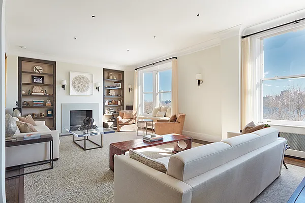 Sold by Corcoran | media 21