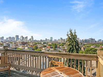 298 Bunker Hill St #3, Charlestown, MA, 02129