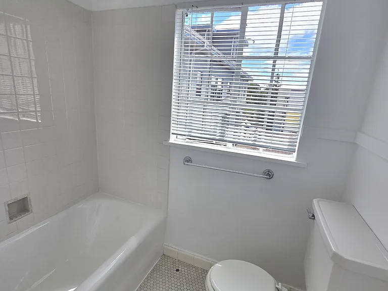 1535 Shattuck Ave #4 — Photo 9
