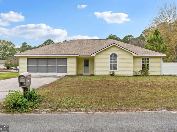 201 Lake Wisteria Dr, Kingsland, GA 31548