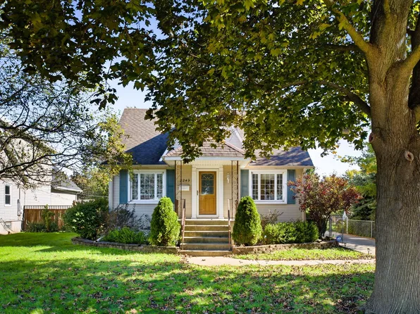 2249 N Hawthorne Ave, Melrose Park, IL 60164
