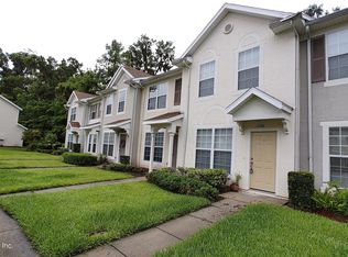 3564 Twisted Tree Ln, Jacksonville, FL 32216