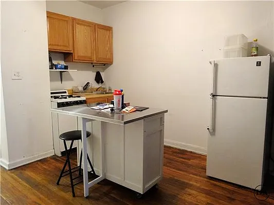 Rented by DSA Realty | media 21