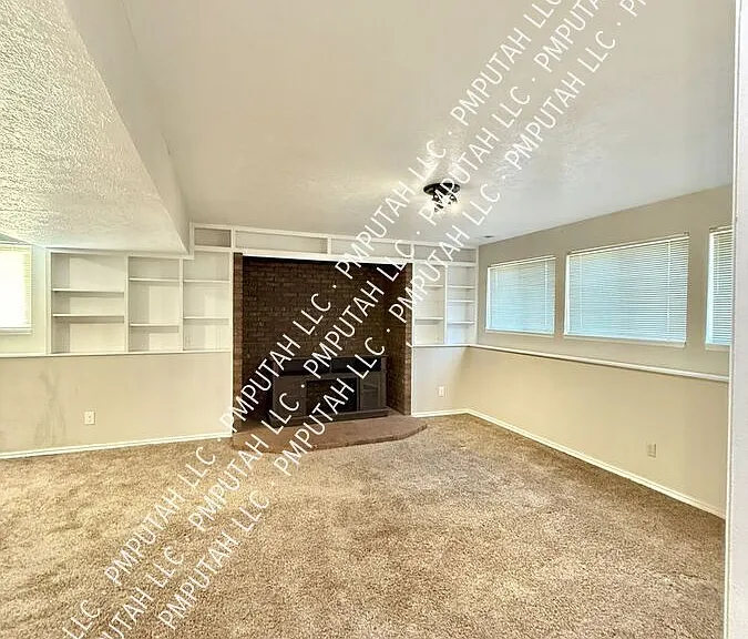 1602 E 2550 N — Photo 33