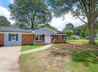101 Evergreen Ln, Smithfield, NC 27577