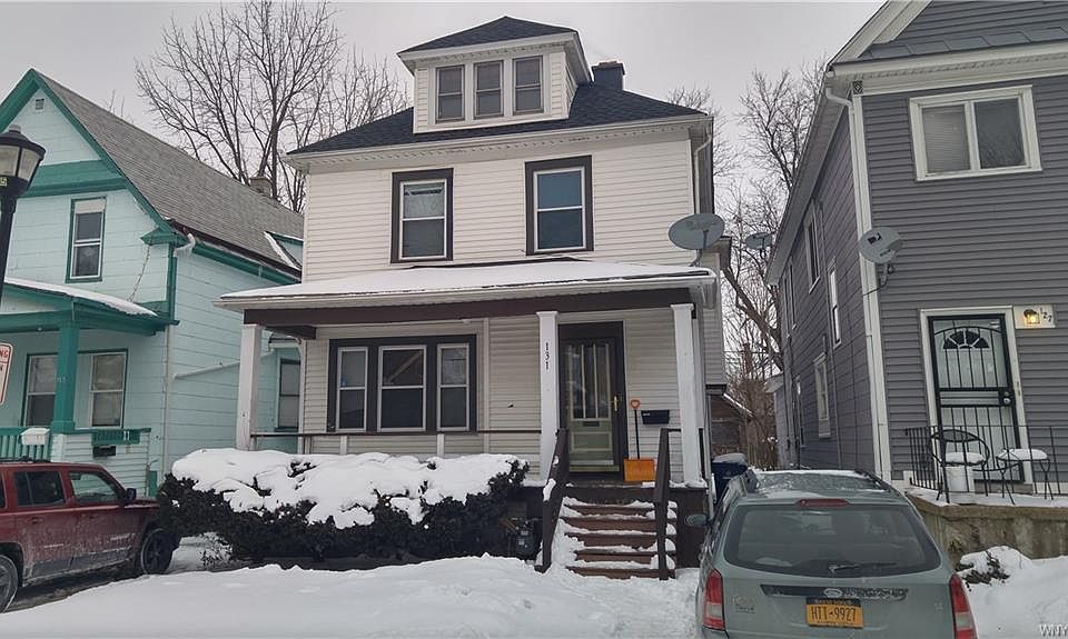 1st image of 131 Heath St