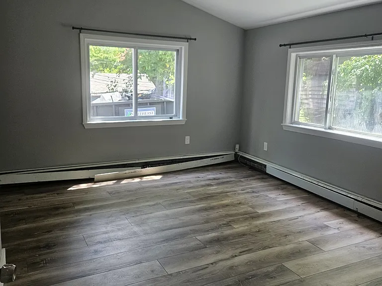 14 Hillside St #5 — Photo 7
