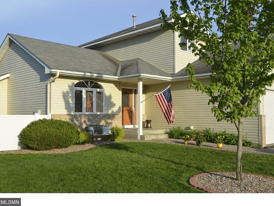 1st image of 1800 Lupine Dr