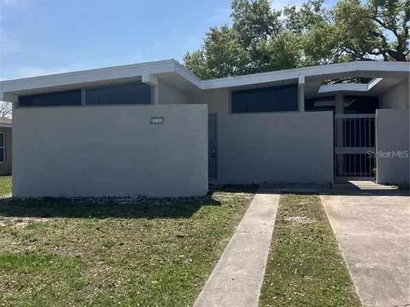 5715 Gallatin Ln, North Port, FL 34287