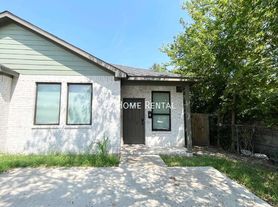 5121 Southwind St, Houston, TX