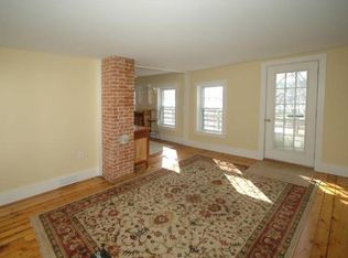 23 Farm Ln, West Newbury, MA 01985