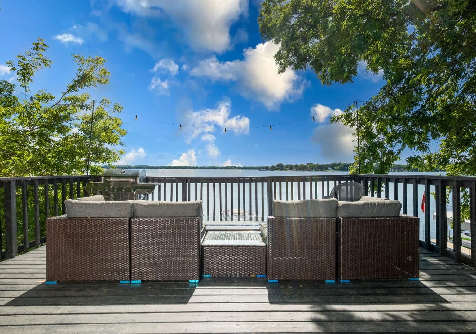 The Prohibition Lakehouse on Mineola Bay - 3/2 Mineola Bay Lake — Photo 3