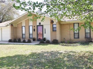 5120 Holiday Ln, North richland hills, TX 76180