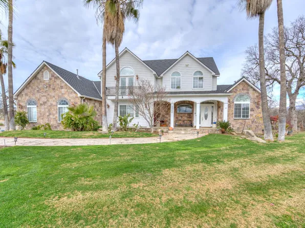 14760 Blue Drake Ln, Prather, CA 93651