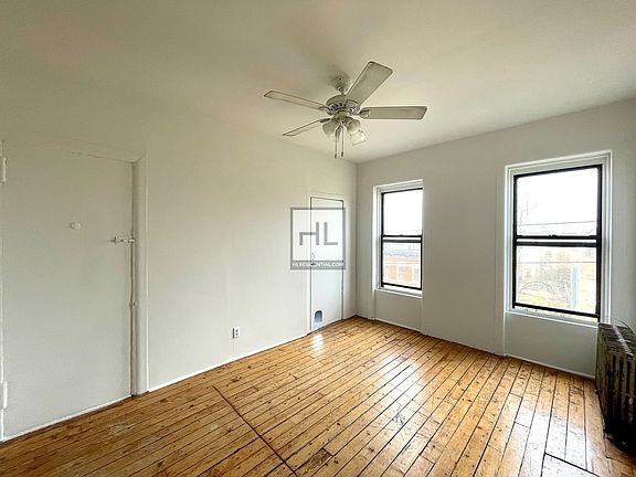 2nd image of 326 Van Brunt St #4
