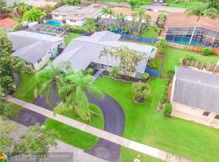 10150 SW 50th Ct, Cooper City, FL 33328