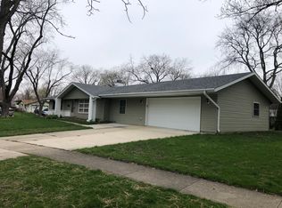 1822 W Weathersfield Way, Schaumburg, IL 60193