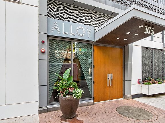 4th image of 375-375 Canal St #A