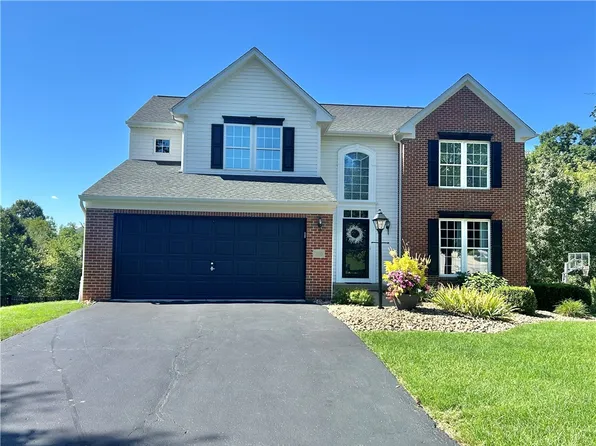 114 Majestic Dr, Canonsburg, PA 15317
